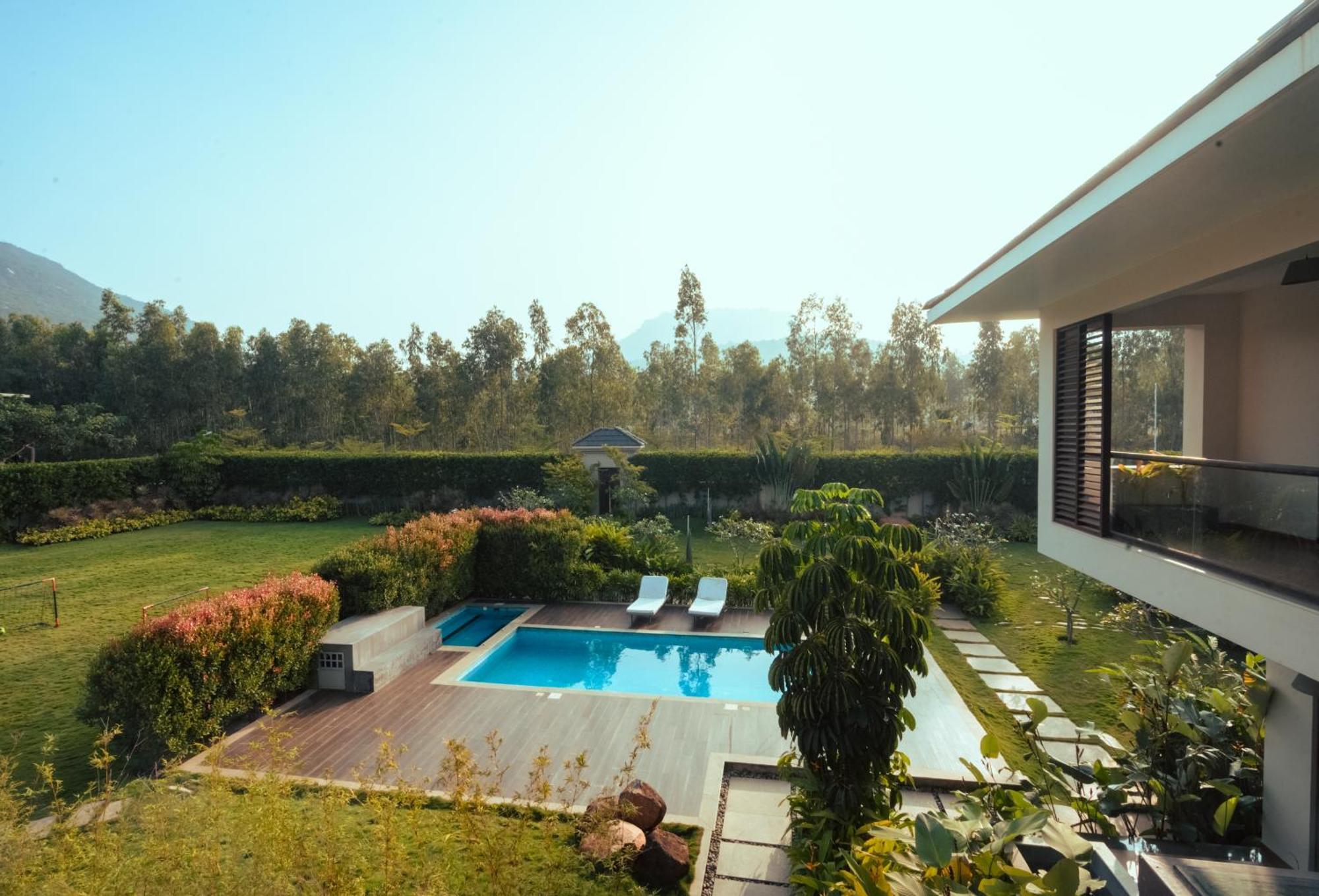 Готель Oro The Estates, Nandi Hills Nandigunda Екстер'єр фото