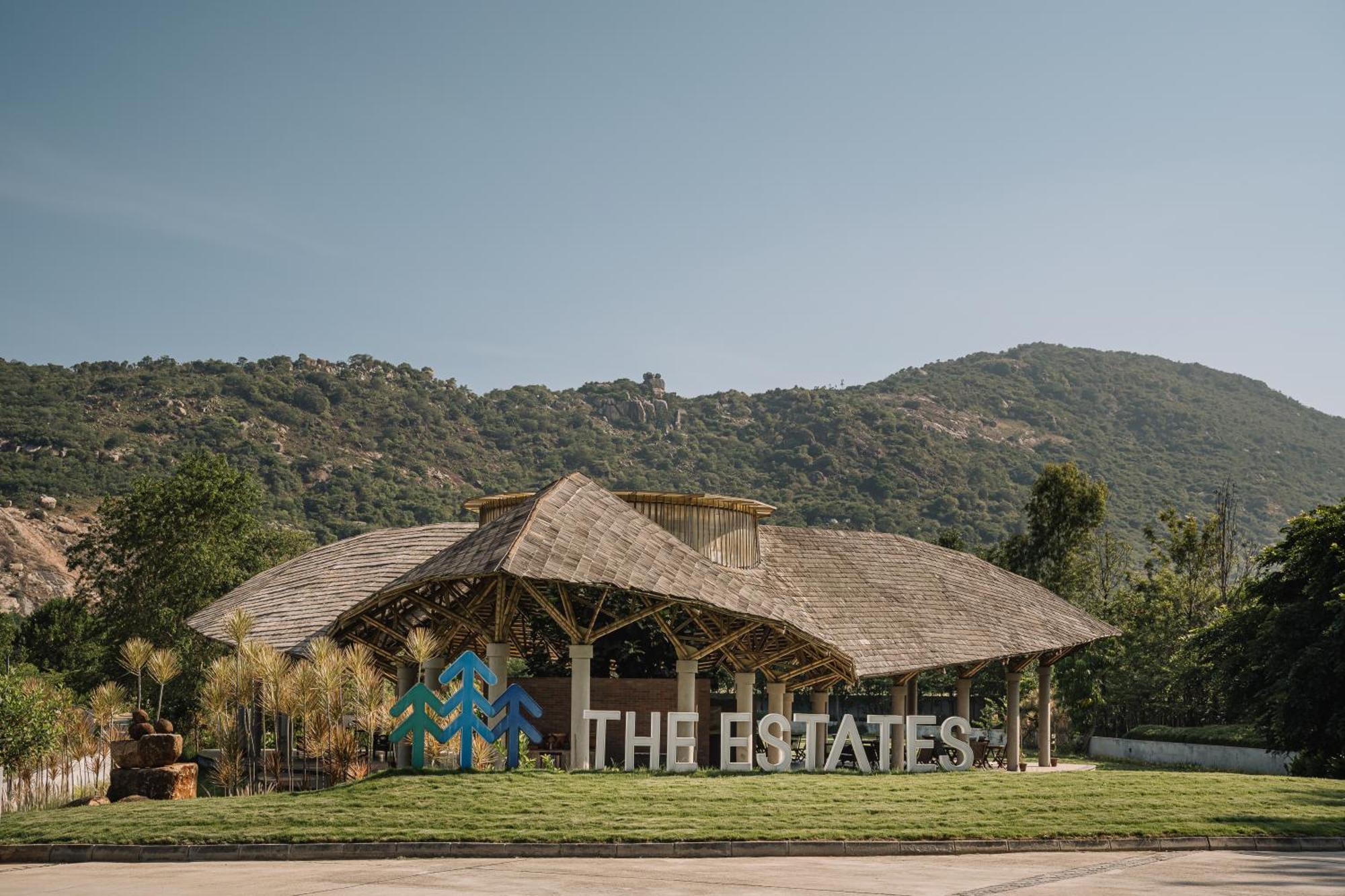 Готель Oro The Estates, Nandi Hills Nandigunda Екстер'єр фото